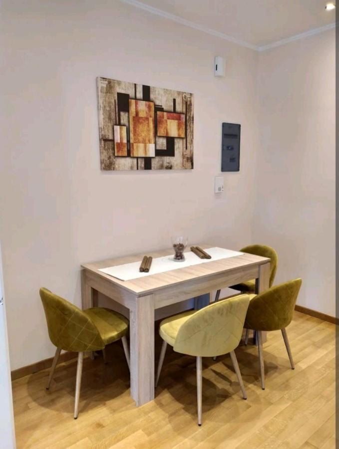 Stylish -Modern Apartment Heart Of Marousi Aten Exteriör bild